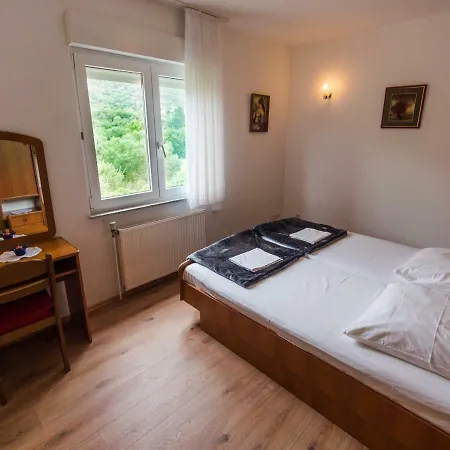 Appartement 689 *